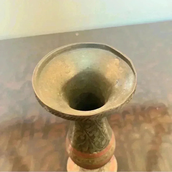 MCM ornate brass vase - Picture 8 of 10